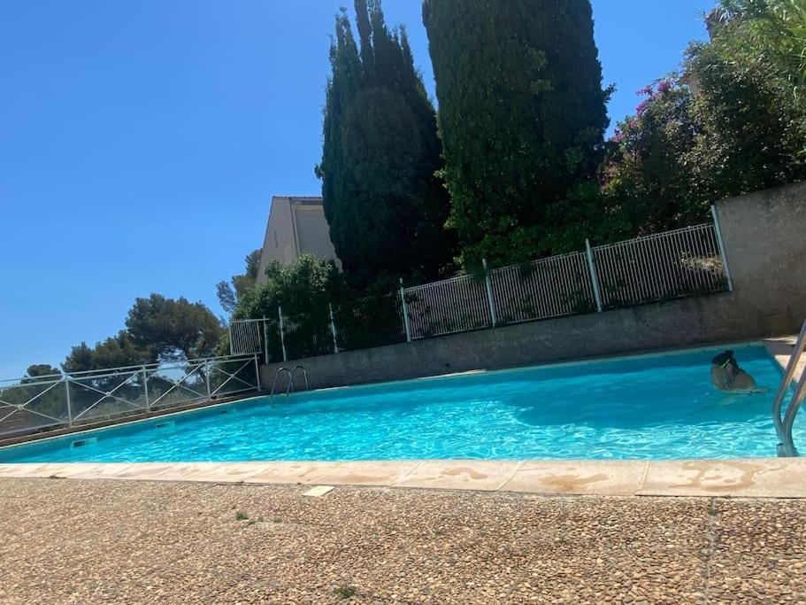 La Digue, 2 Chambres, Vue Mer Et Piscine La Seyne-sur-Mer Exterior photo